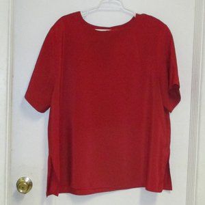 Shirt - Short Sleeve Pull Over Round Neck Dress Shirt  By Courtenay Woman  Red
